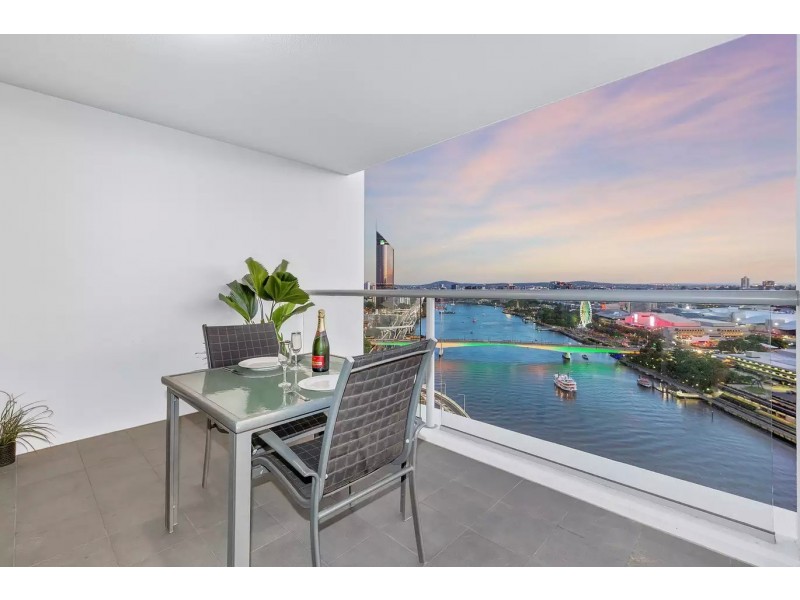 Rooom 1 – 124/1 Tank Street, Brisbane QLD 4000