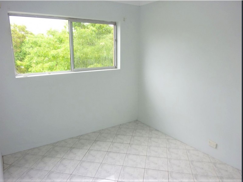 3/12  Cross Street, Fairfield QLD 4103