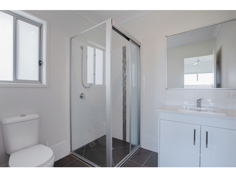 68 Whitsunday Circuit, Pimpama QLD 4209