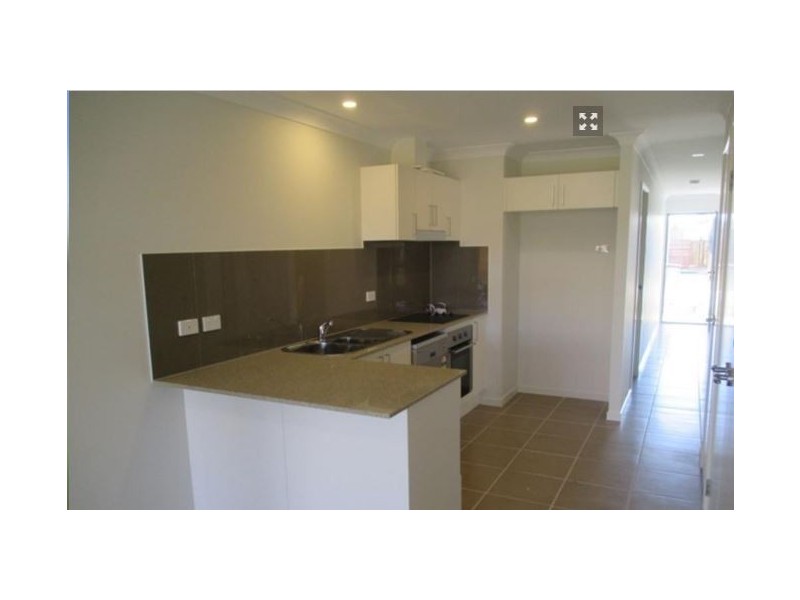 1 & 2 /5 Intelligence Street, Oonoonba QLD 4811