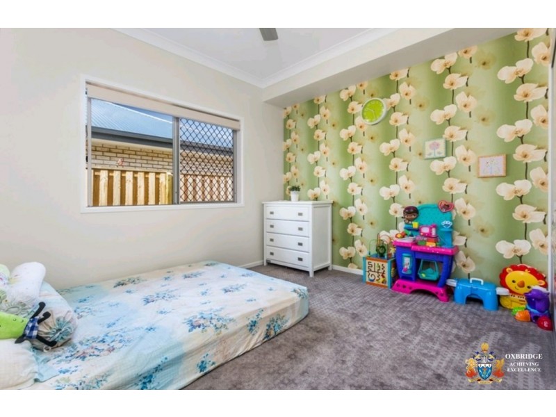 68 Otway Circuit, Fitzgibbon QLD 4018