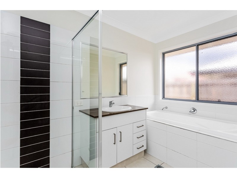 3 Grayson Street, Yarrabilba QLD 4207