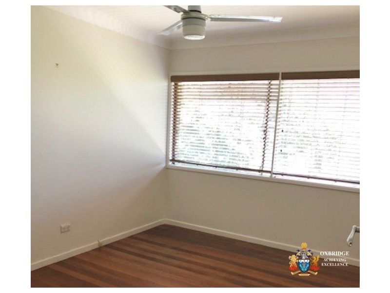 11 Depper Street, St Lucia QLD 4067