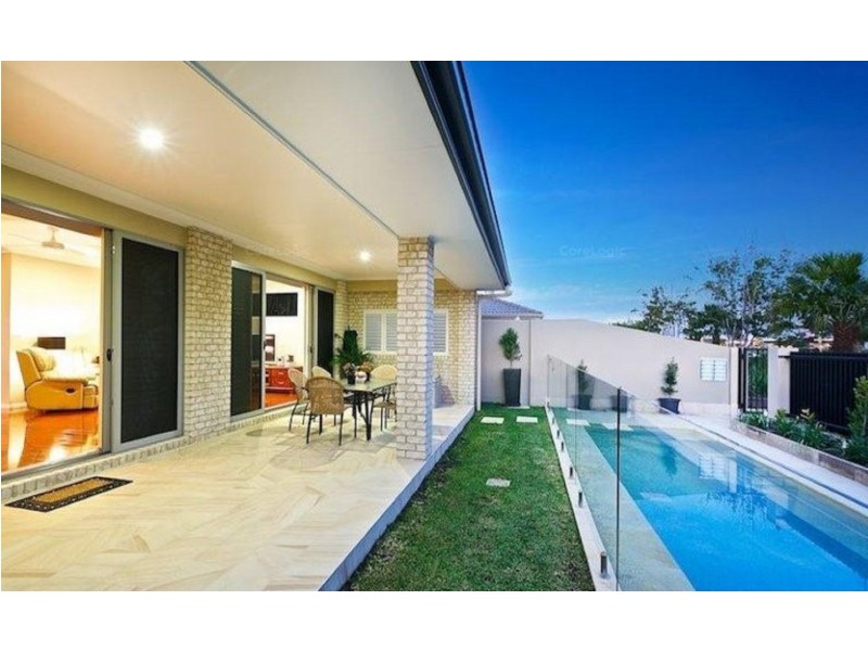 10 South Quay Drive, Biggera Waters QLD 4216