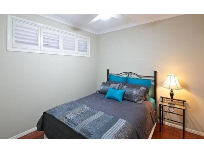 10 South Quay Drive, Biggera Waters QLD 4216