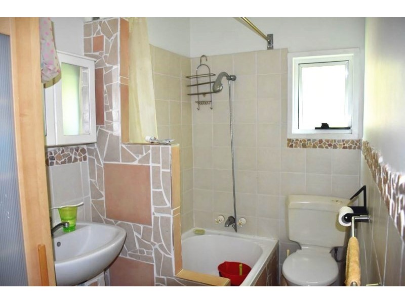 Room 4/42 Macdonnell Street, Toowong QLD 4066