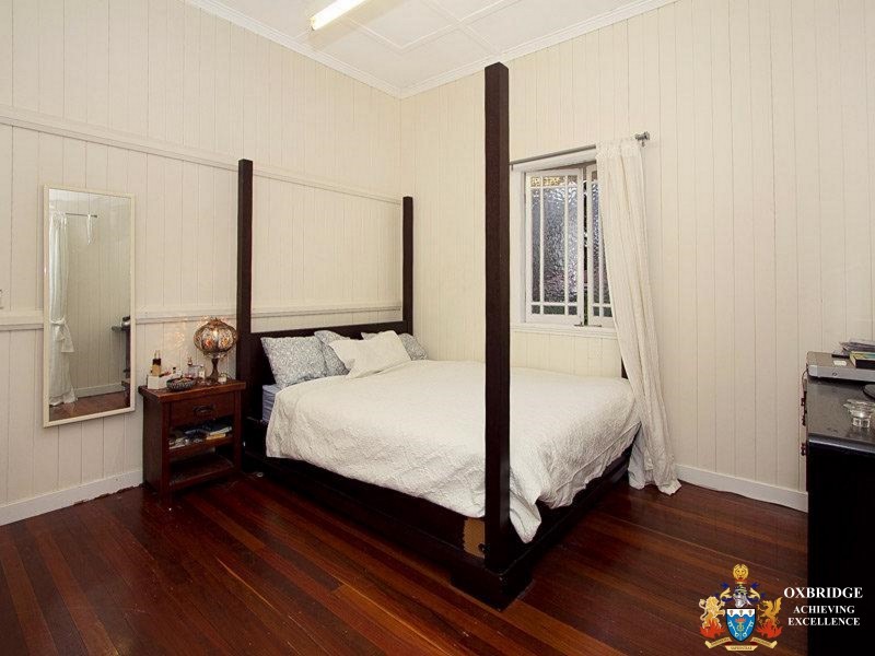 Room 4/20 Harrys Road, Taringa QLD 4068