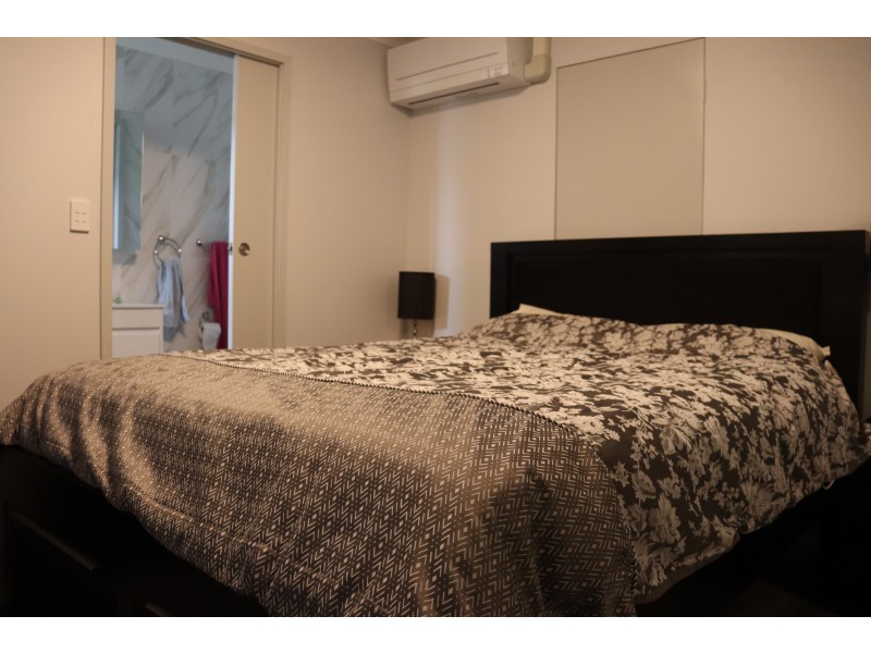 2/151  Fisher Street, Cloverdale WA 6105