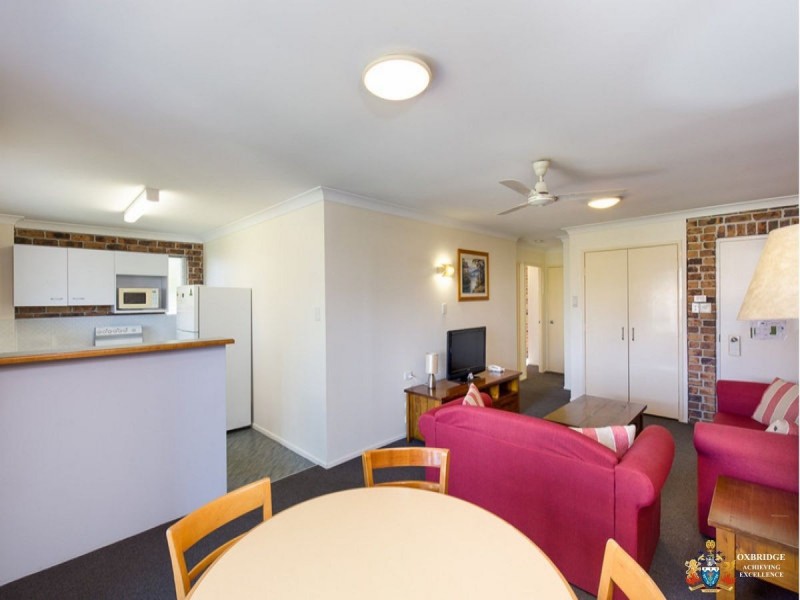 Room 2/11 Ascog Terrace, Toowong QLD 4066
