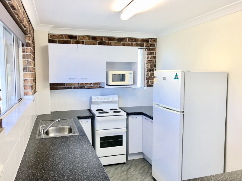 Room 2/11 Ascog Terrace, Toowong QLD 4066