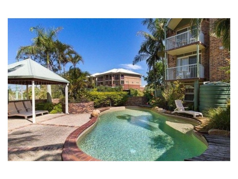 Room 2/11 Ascog Terrace, Toowong QLD 4066