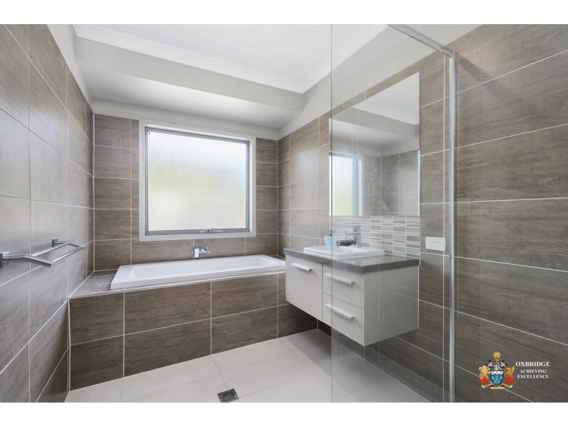 42 Otto Nothling Place, Beerwah QLD 4519