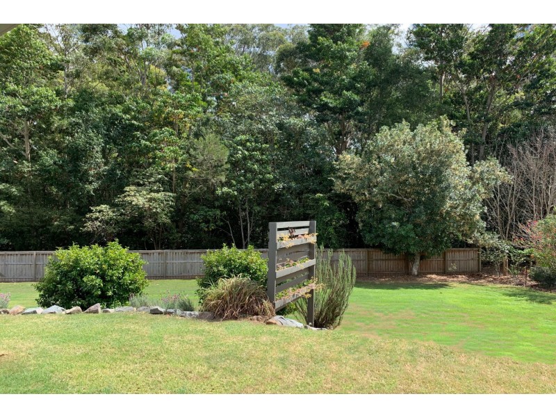 42 Otto Nothling Place, Beerwah QLD 4519