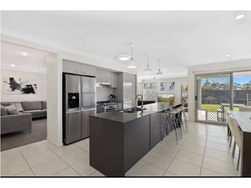 75 Park Vista Drive, Mango Hill QLD 4509