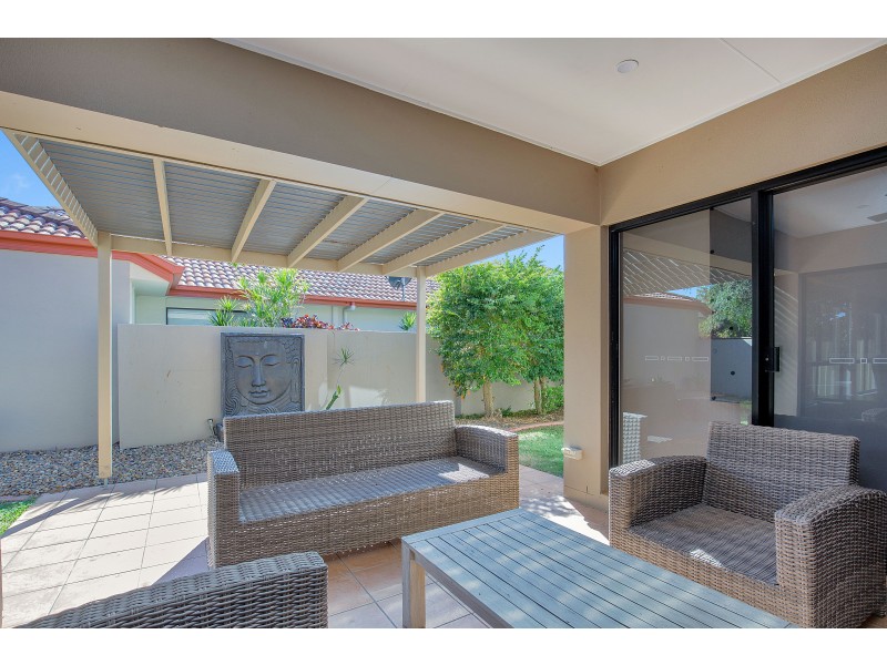 10 The Parade, Helensvale QLD 4212