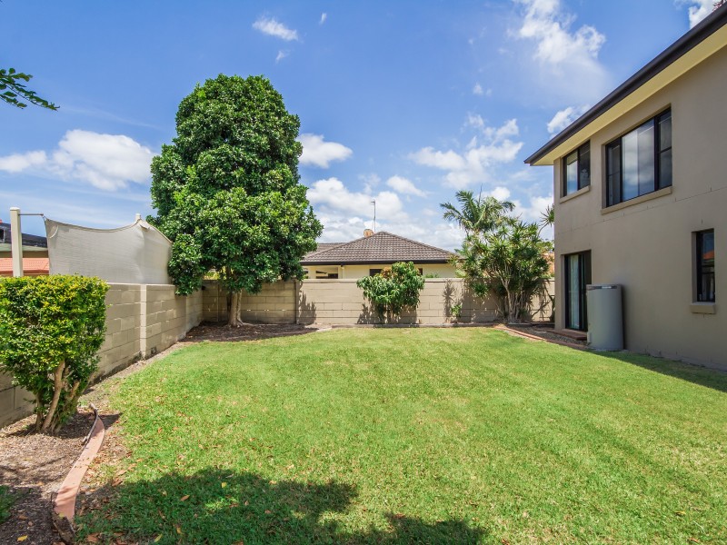 10 The Parade, Helensvale QLD 4212