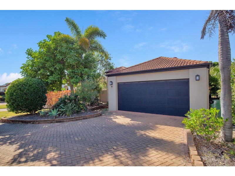 10 The Parade, Helensvale QLD 4212