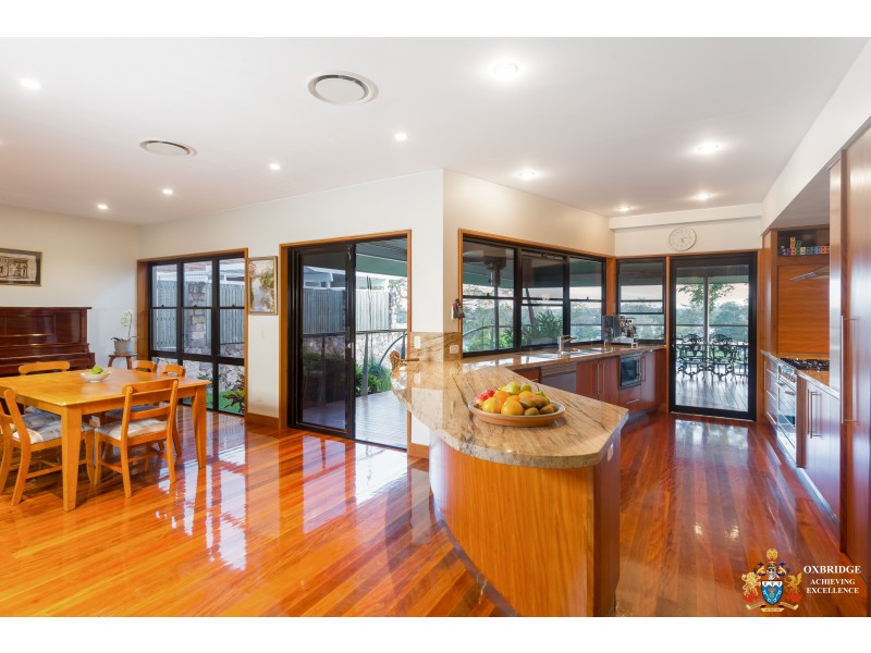 29 Neulans Road, Indooroopilly QLD 4068