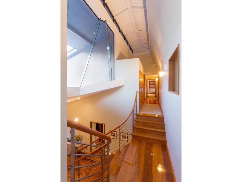 29 Neulans Road, Indooroopilly QLD 4068