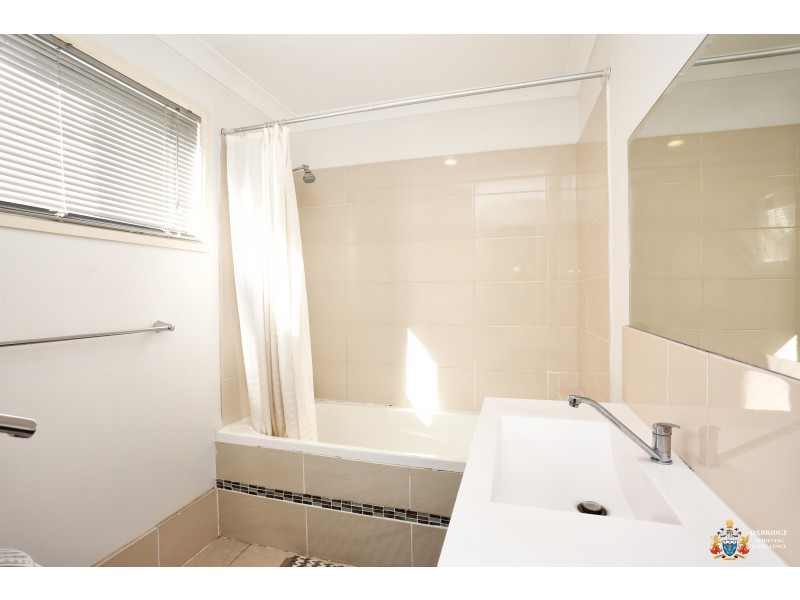 1/20 Aaron Street, Coomera QLD 4209