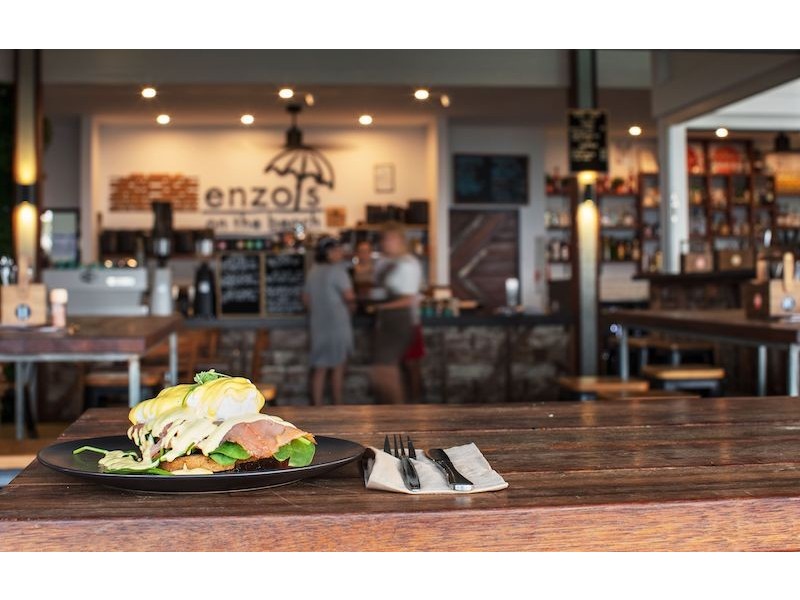 396 Charlton Esplanade, Torquay QLD 4655