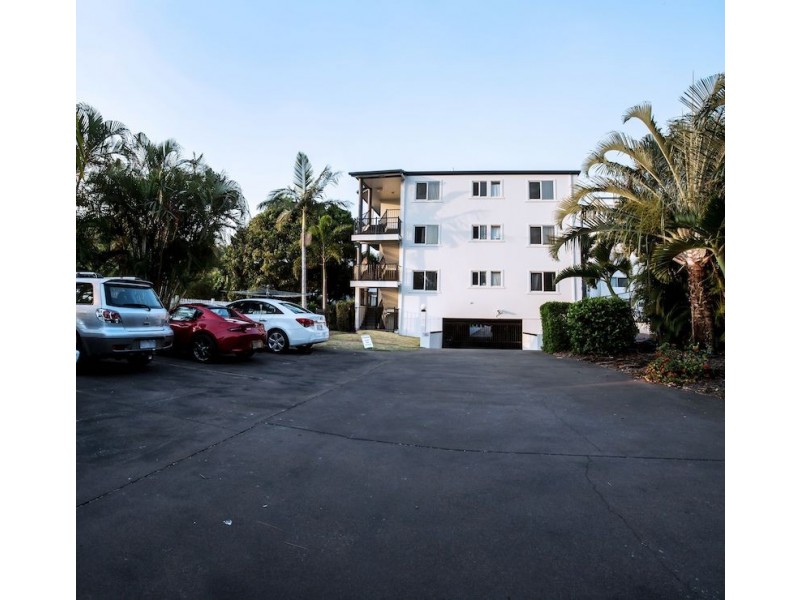 396 Charlton Esplanade, Torquay QLD 4655