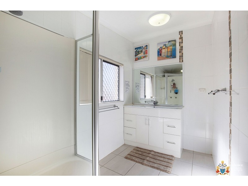 1/69 Donald Street, Camp Hill QLD 4152