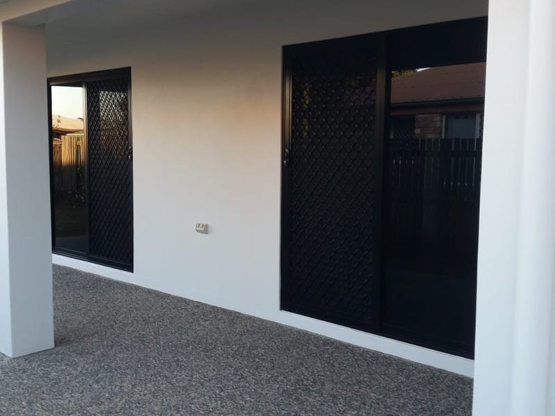 21 Robb Place, South Mackay QLD 4740