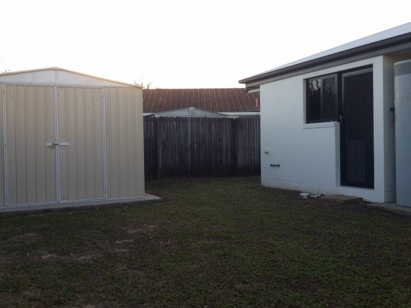 21 Robb Place, South Mackay QLD 4740