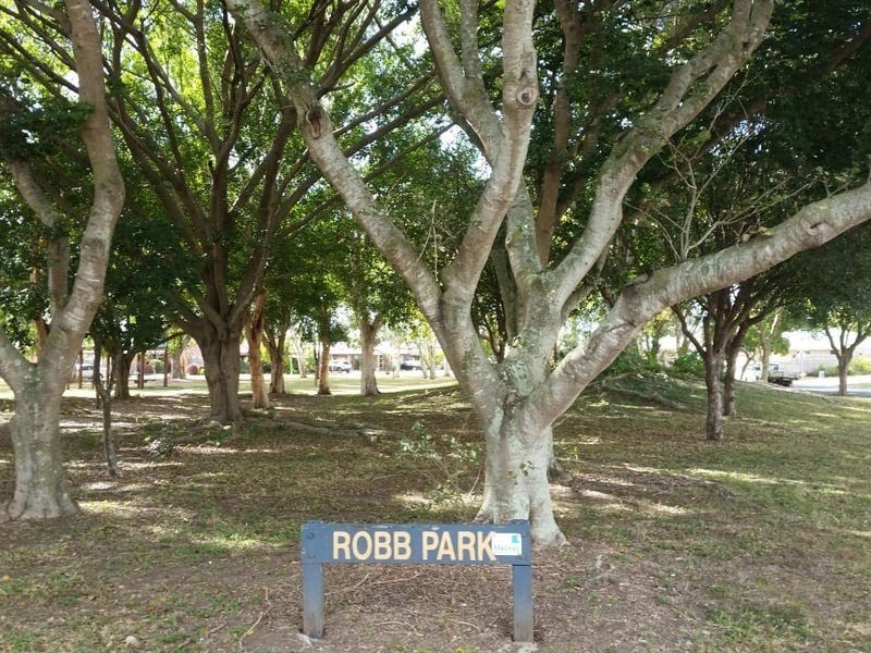 21 Robb Place, South Mackay QLD 4740