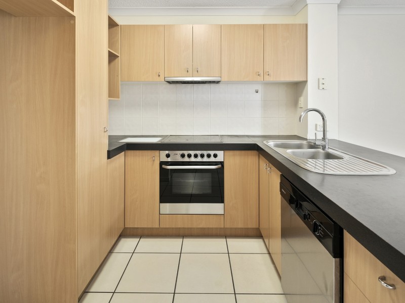 24/38 Palmer Street, Greenslopes QLD 4120