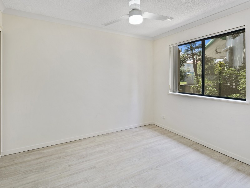 24/38 Palmer Street, Greenslopes QLD 4120