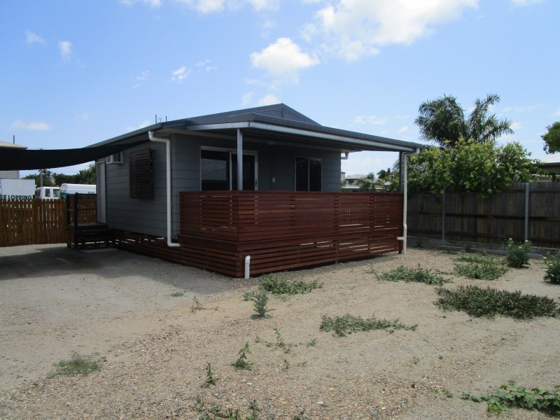 12 Sinclair Street, Bowen QLD 4805