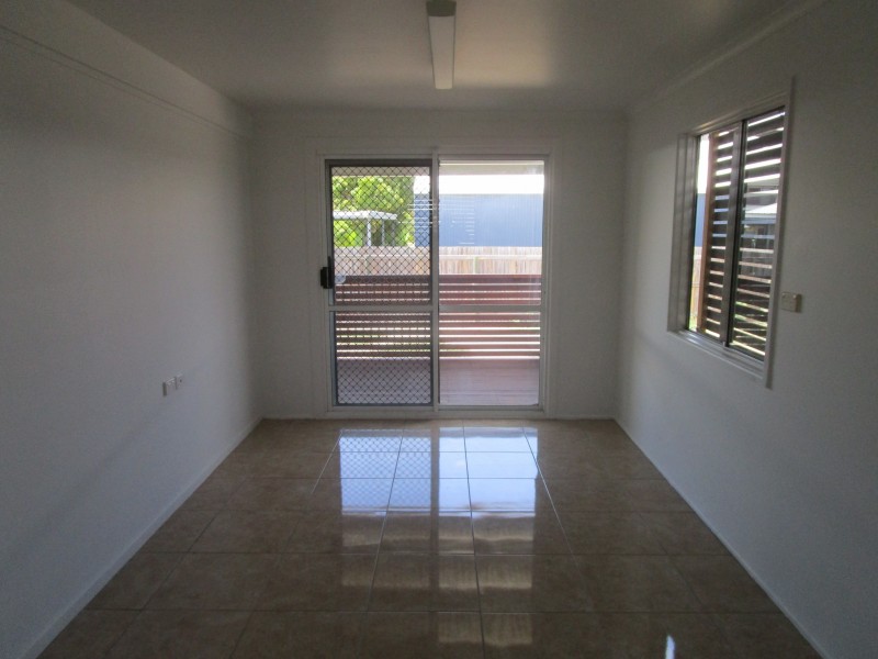 12 Sinclair Street, Bowen QLD 4805