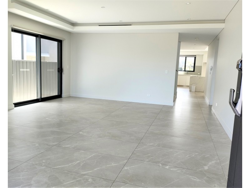 198 Bantry Bay Road, Frenchs Forest NSW 2086