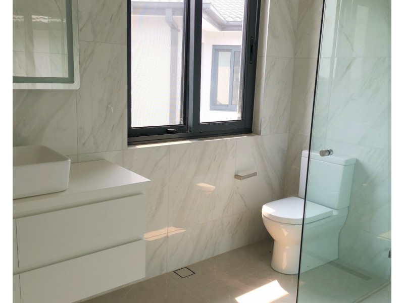 198 Bantry Bay Road, Frenchs Forest NSW 2086