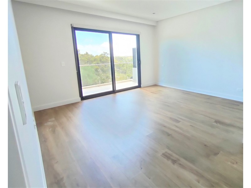 198 Bantry Bay Road, Frenchs Forest NSW 2086