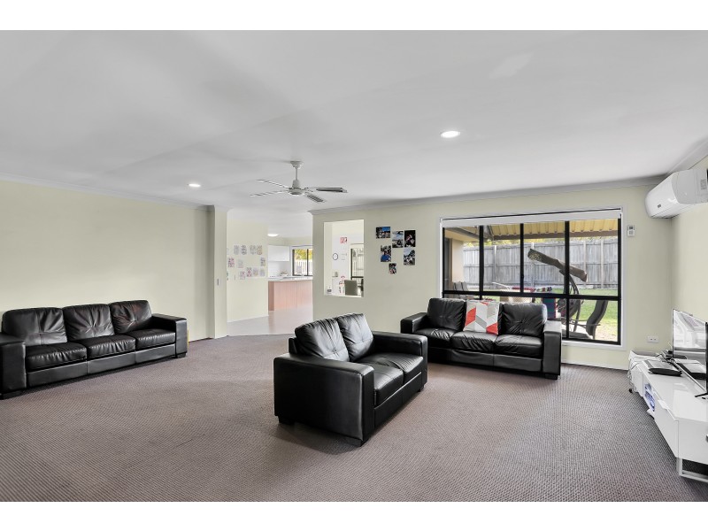 24 Camphor Wood Court, Robina QLD 4226