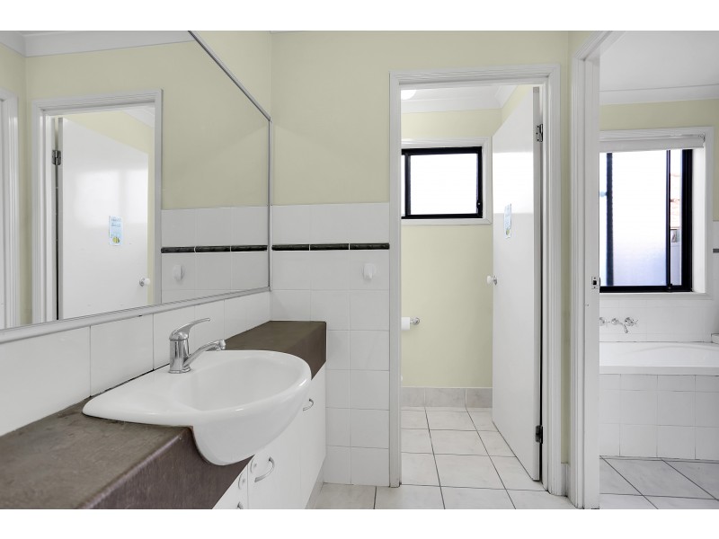 24 Camphor Wood Court, Robina QLD 4226