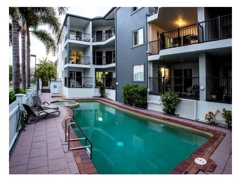 396 Charlton Esplanade, Torquay QLD 4655