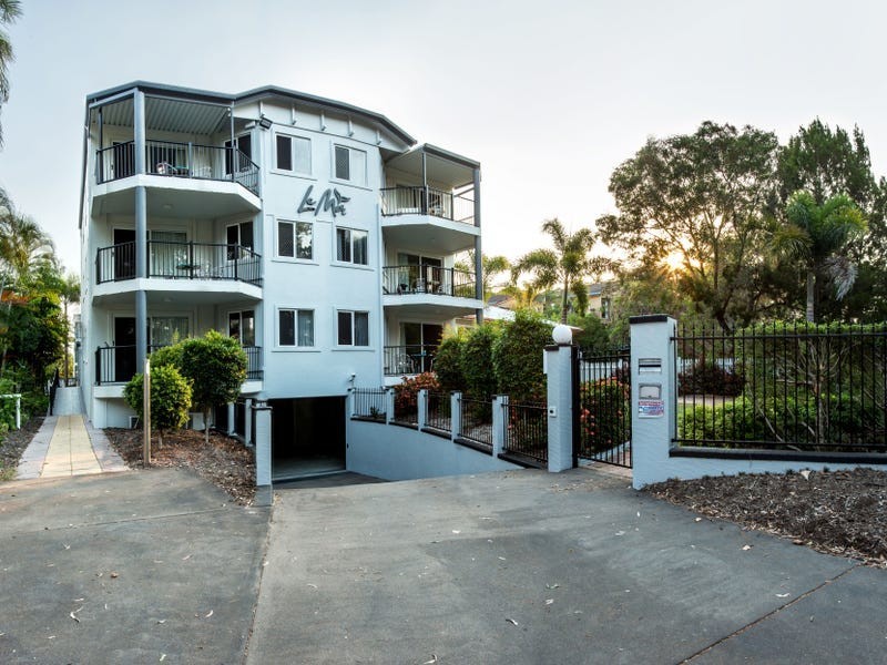 396 Charlton Esplanade, Torquay QLD 4655