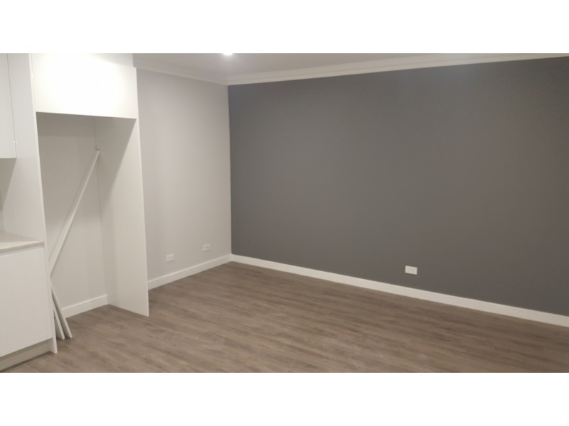 18 Lunar Place, Campbelltown NSW 2560