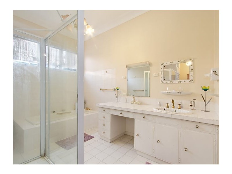 6/22 Glenny Street, Toowong QLD 4066