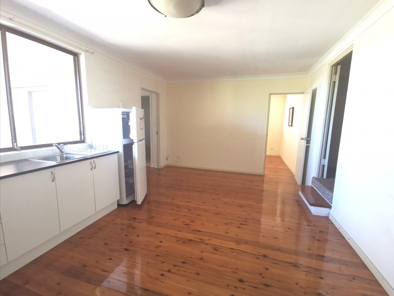 5 Ettalong Street, Wheeler Heights NSW 2097