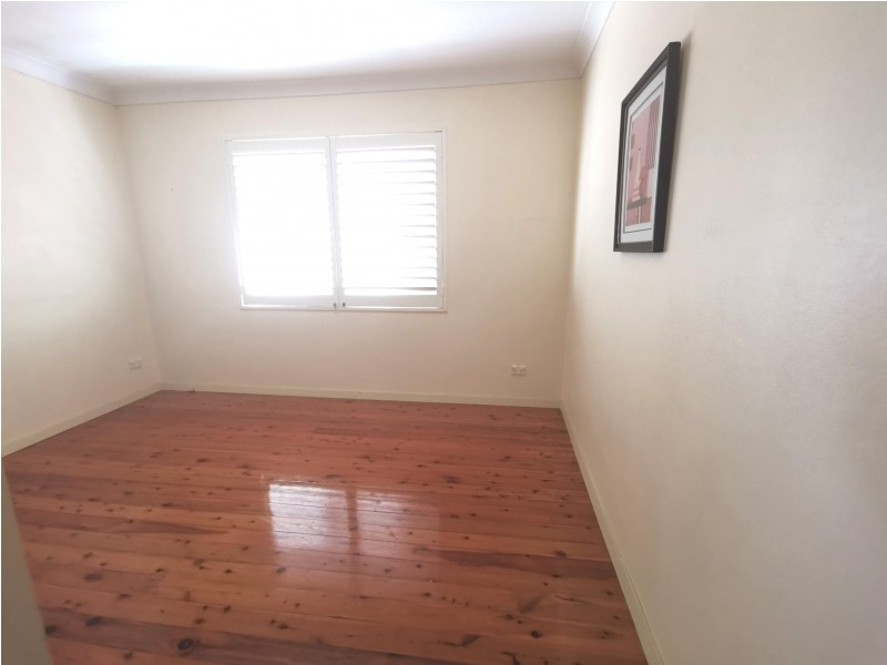 5 Ettalong Street, Wheeler Heights NSW 2097