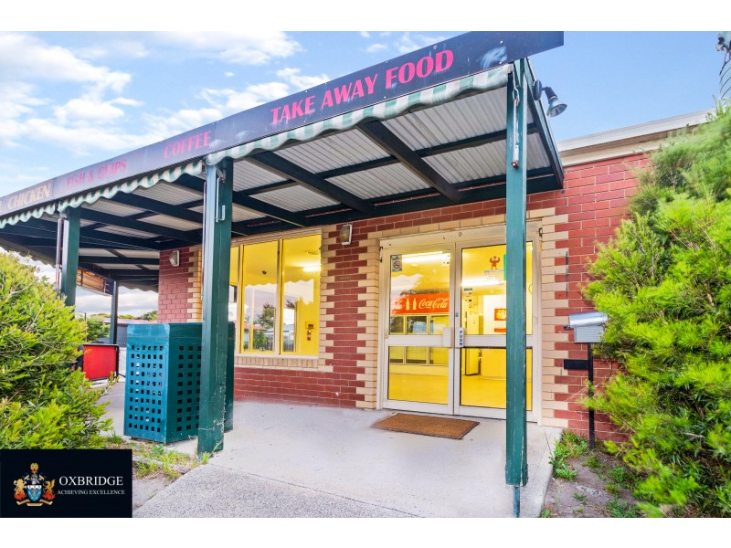 9 Josephine Avenue, Cranbourne North VIC 3977