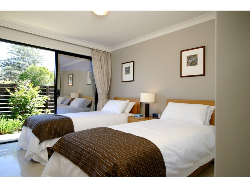 1/190 Cypress Street, Urangan QLD 4655