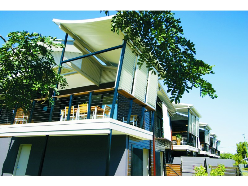 1/190 Cypress Street, Urangan QLD 4655