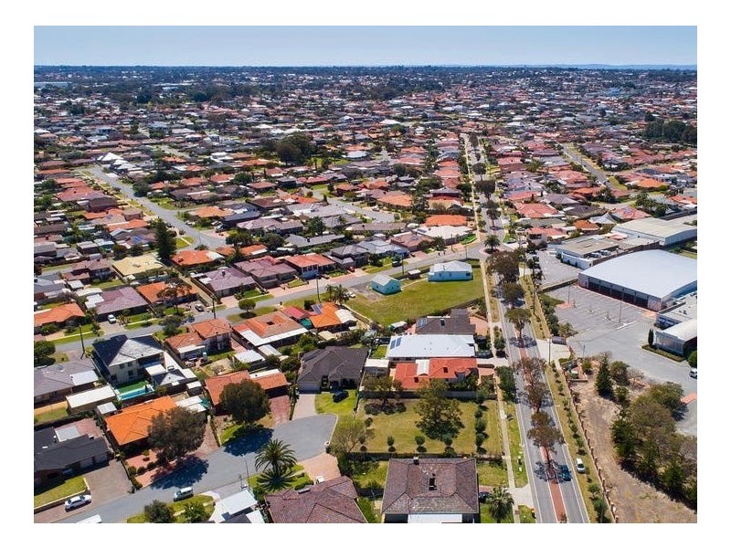 93 Jones Street, Stirling WA 6021