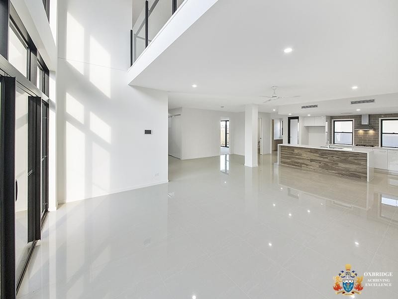 1/2 Heights Drive, Robina QLD 4226